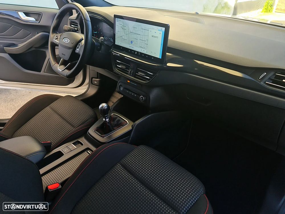 Ford Focus 1.5 TDCi ECOBlue ST-Line - 8