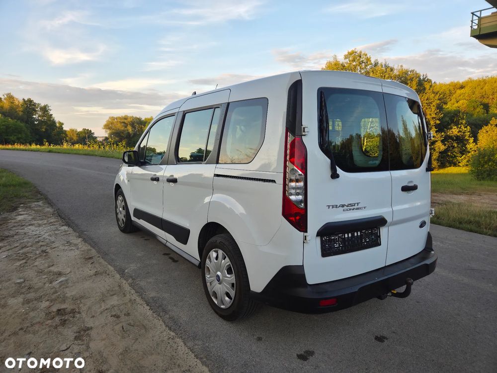 Ford Transit Connect - 7