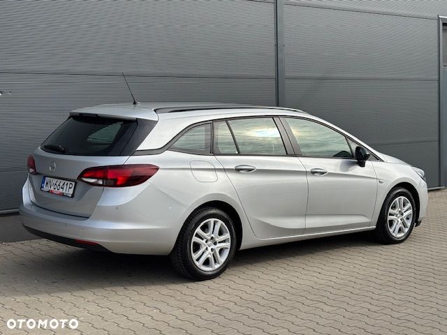 Opel Astra 1.2 T Edition S&S - 4