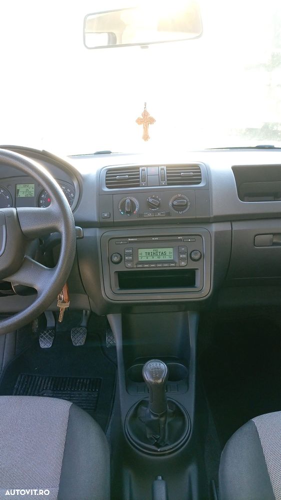 Skoda Fabia 1.2 HTP Classic - 14