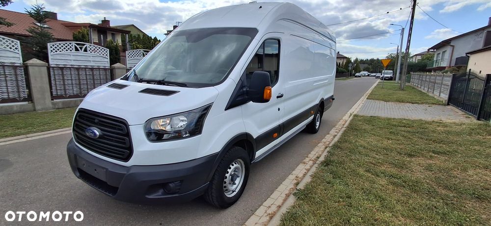 Ford Transit - 1