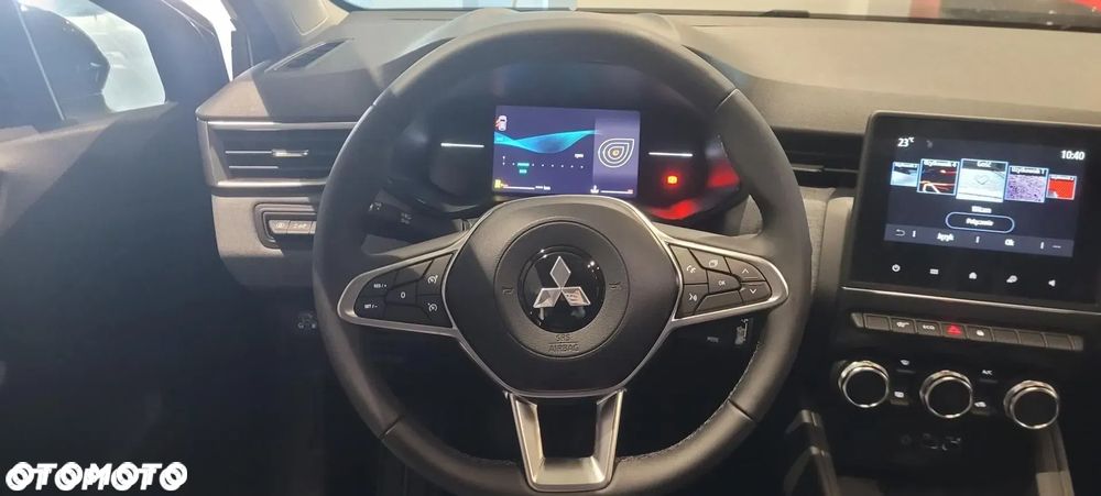 Mitsubishi Colt 1.0T Invite - 8