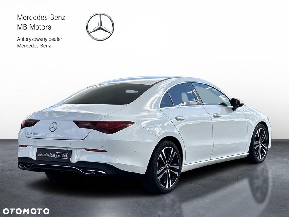 Mercedes-Benz CLA - 6