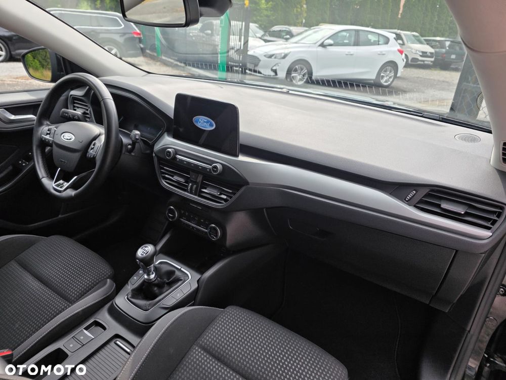 Ford Focus 1.5 EcoBlue Start-Stopp-System COOL&CONNECT - 21