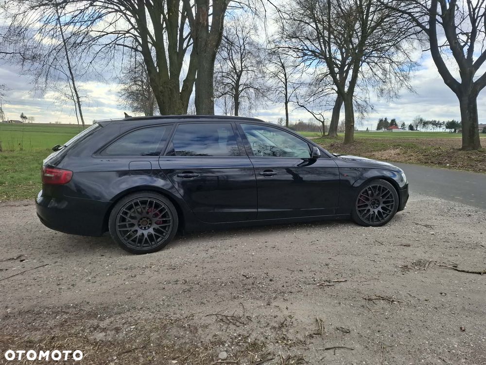 Audi A4 Avant - 16