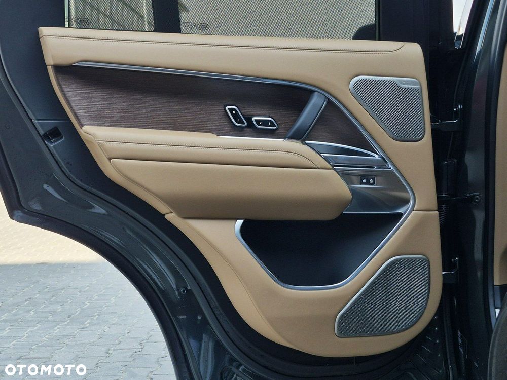 Land Rover Range Rover - 20