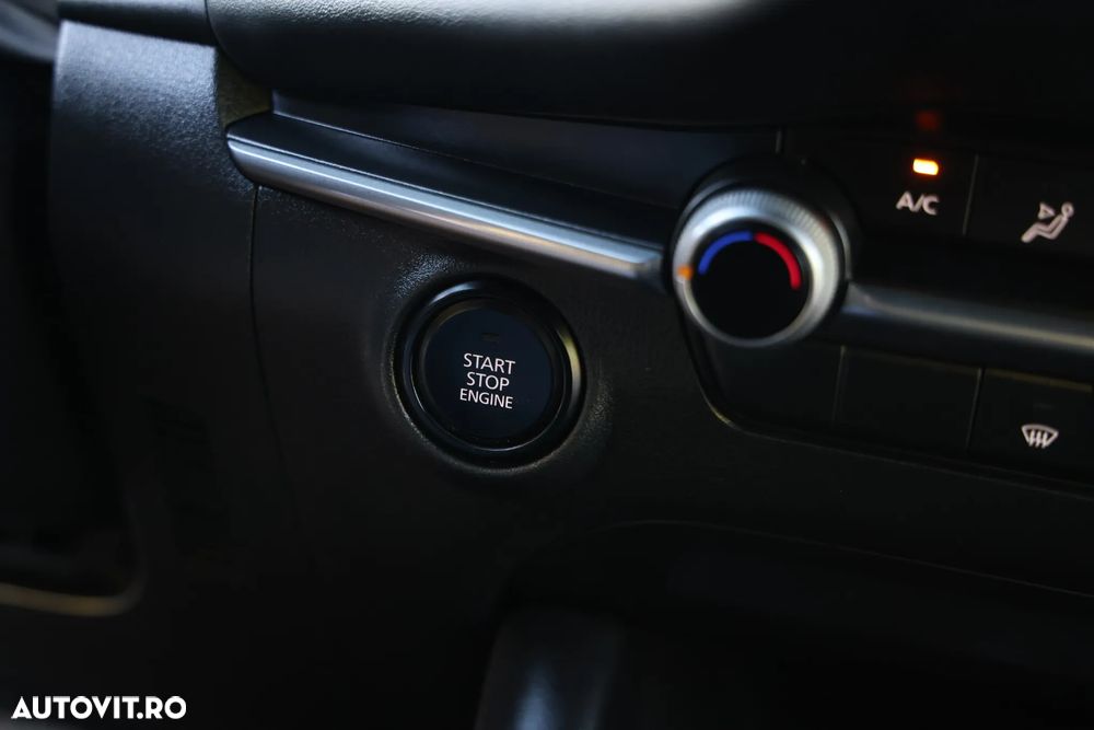Mazda 3 e-Skyactiv G122 MHEV - 19