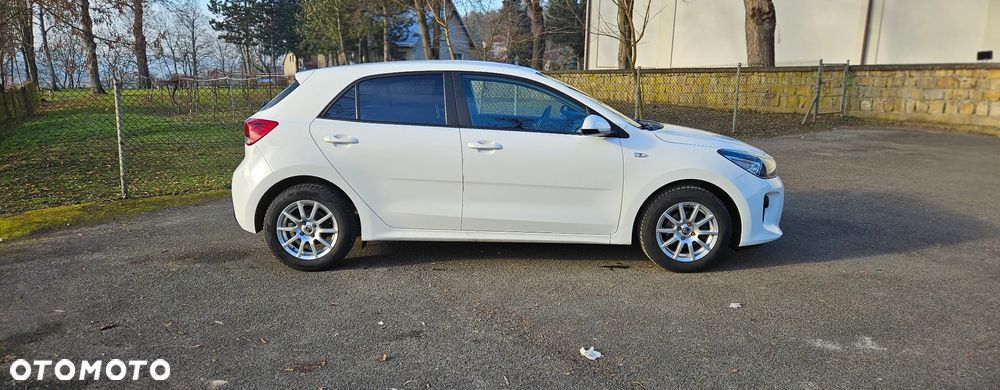 Kia Rio 1.2 Edition 7 - 5