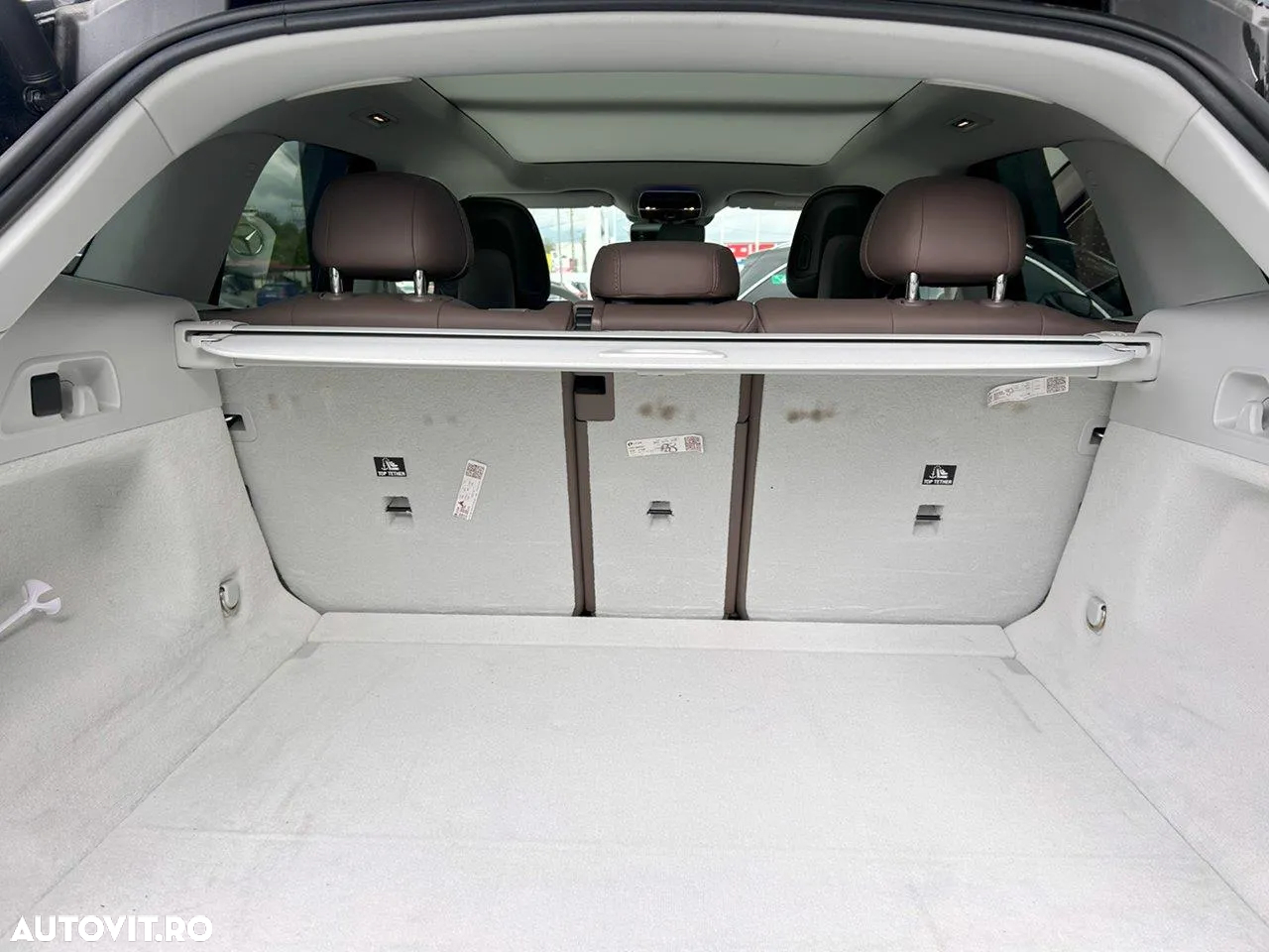 Mercedes-Benz EQE 350 4MATIC - 14