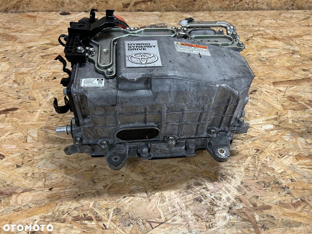 Toyota Yaris III hybryda falownik Inwerter G9200-52033 - 6