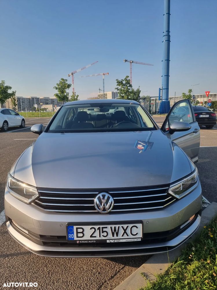 Volkswagen Passat 2.0 TDI Trendline - 32