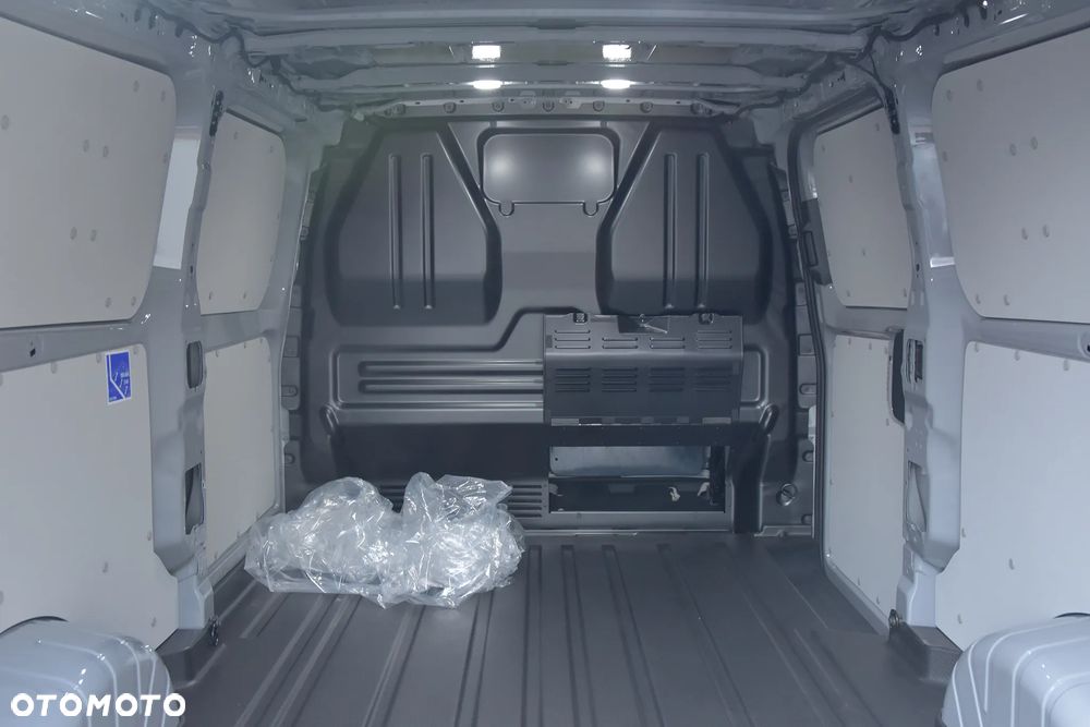 Ford Transit Custom - 11