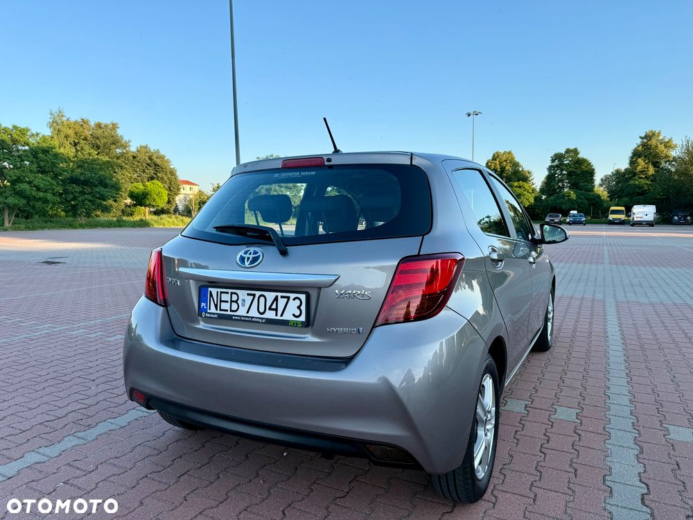Toyota Yaris 1.5 VVT-i Comfort mit Design Paket - 7