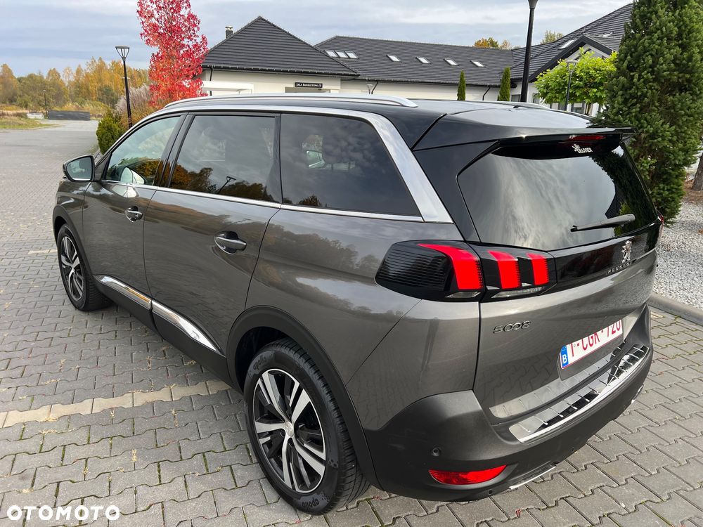 Peugeot 5008 - 4