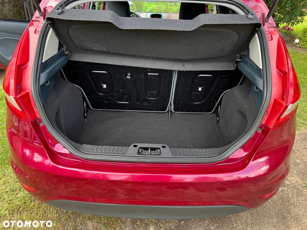 Ford Fiesta 1.25 Ambiente - 14