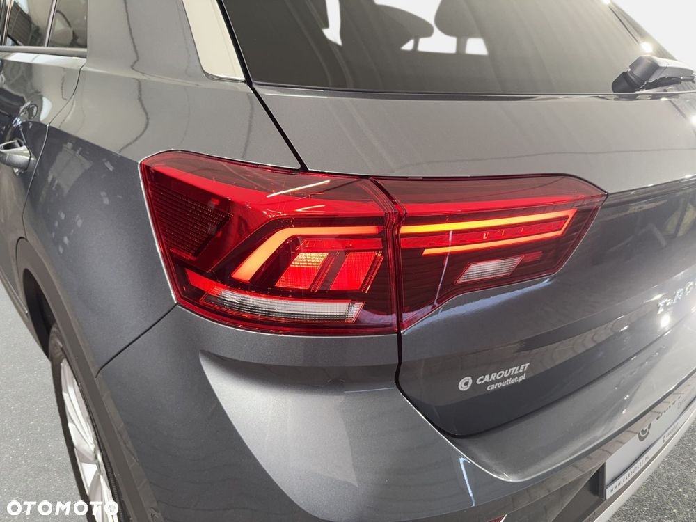 Volkswagen T-Roc - 12