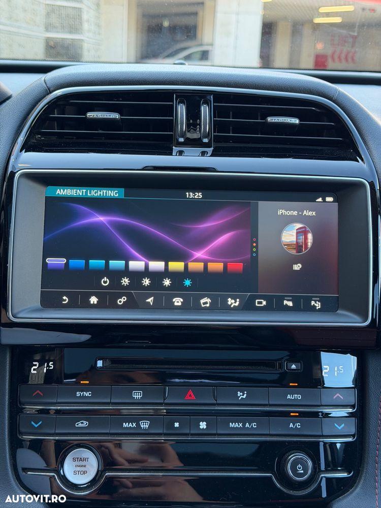 Jaguar F-Pace 30d AWD R-Sport - 31