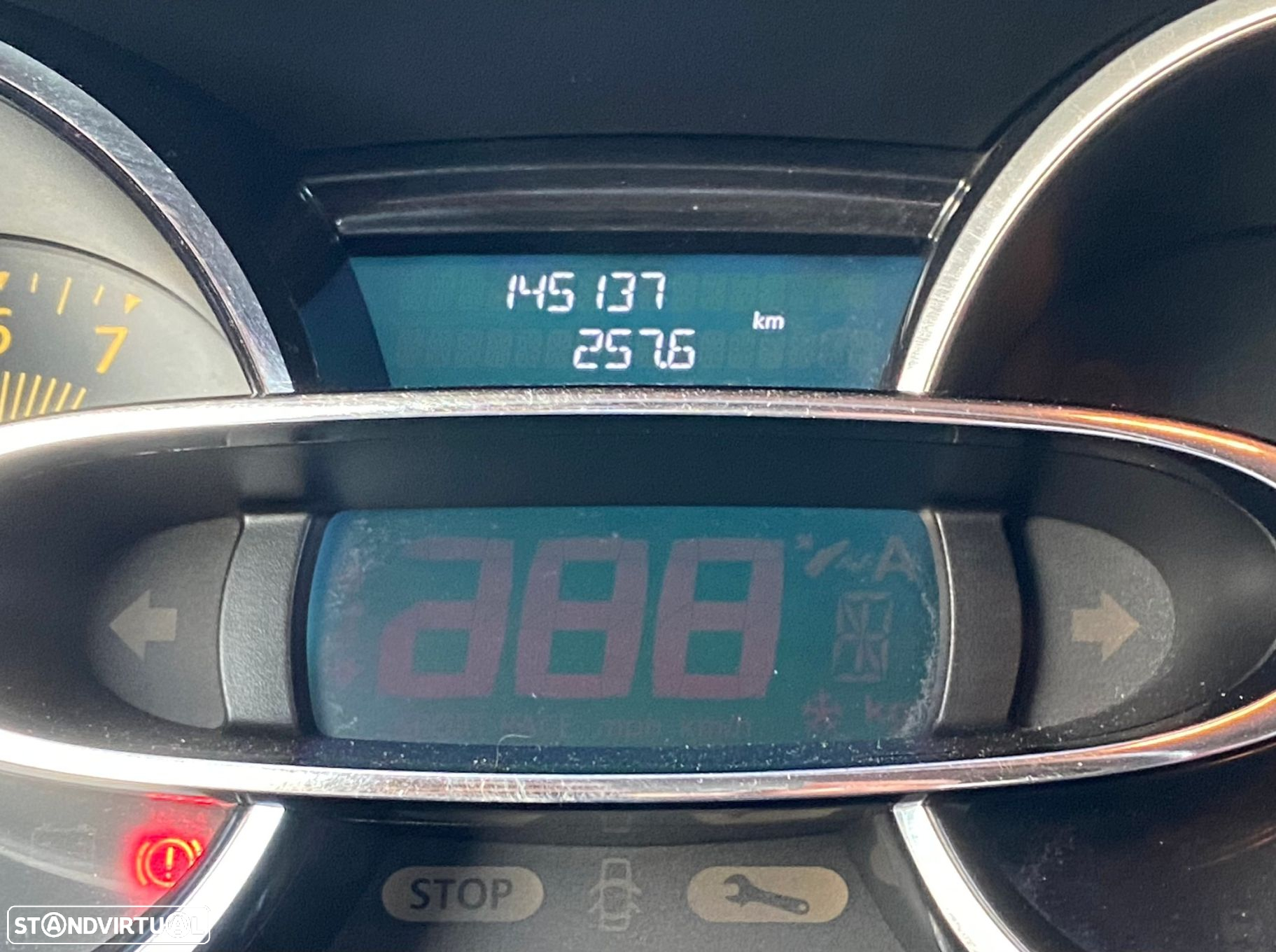 Renault Clio 0.9 TCe Limited Edition - 8