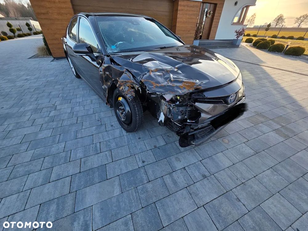 Toyota Camry 2.5 Hybrid Comfort CVT - 4