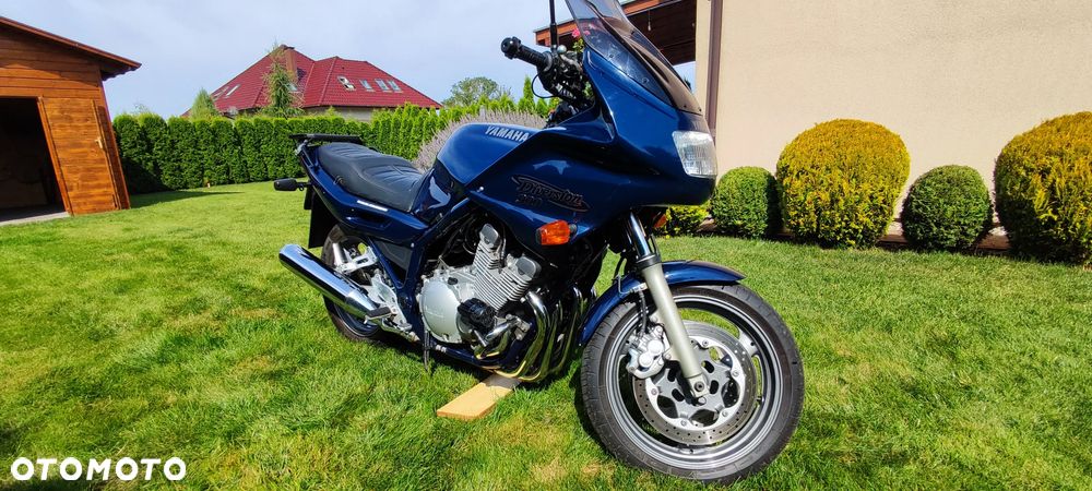 Yamaha XJ - 15