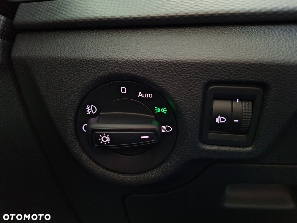 Skoda Scala 1.5 TSI Ambition - 35