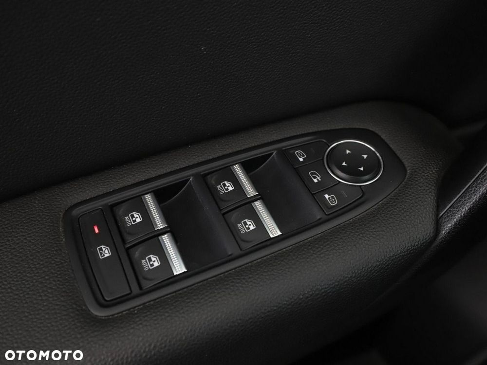 Renault Captur E-TECH 160 INTENS - 38