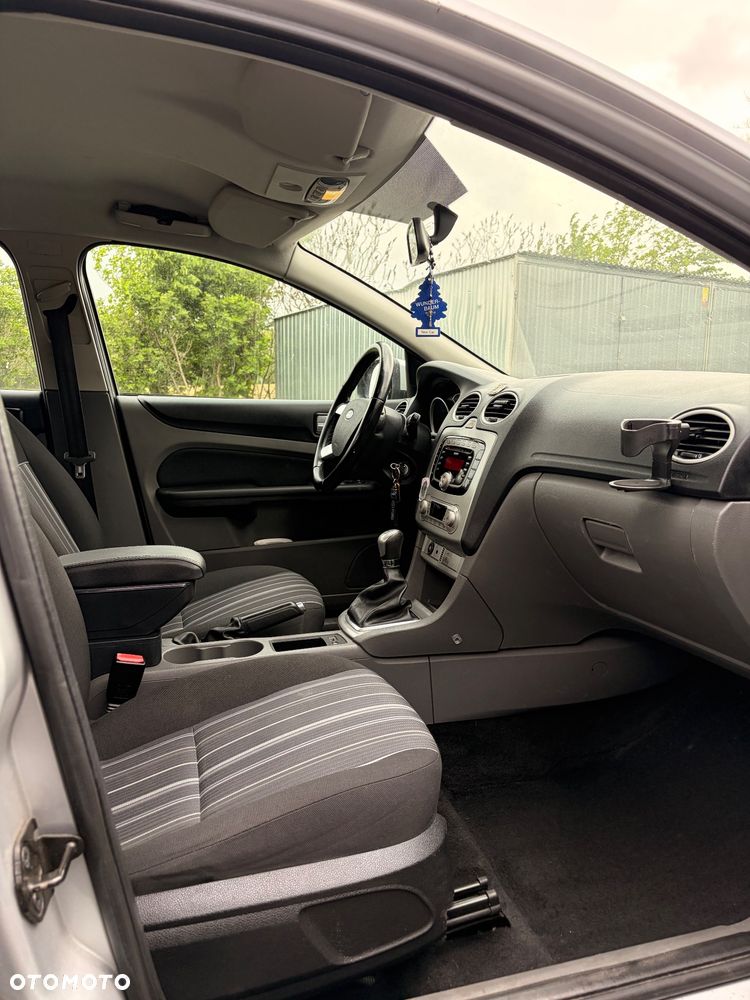 Ford Focus - 15