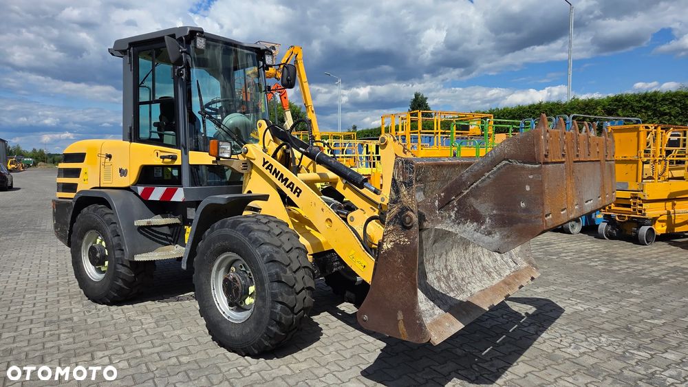 Yanmar V80 - 9