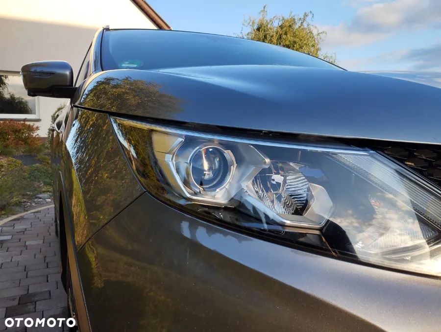 Nissan Qashqai 1.6 DIG-T Tekna - 25