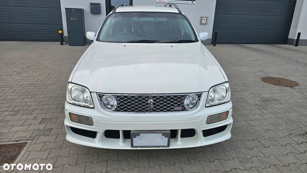Nissan Skyline - 2