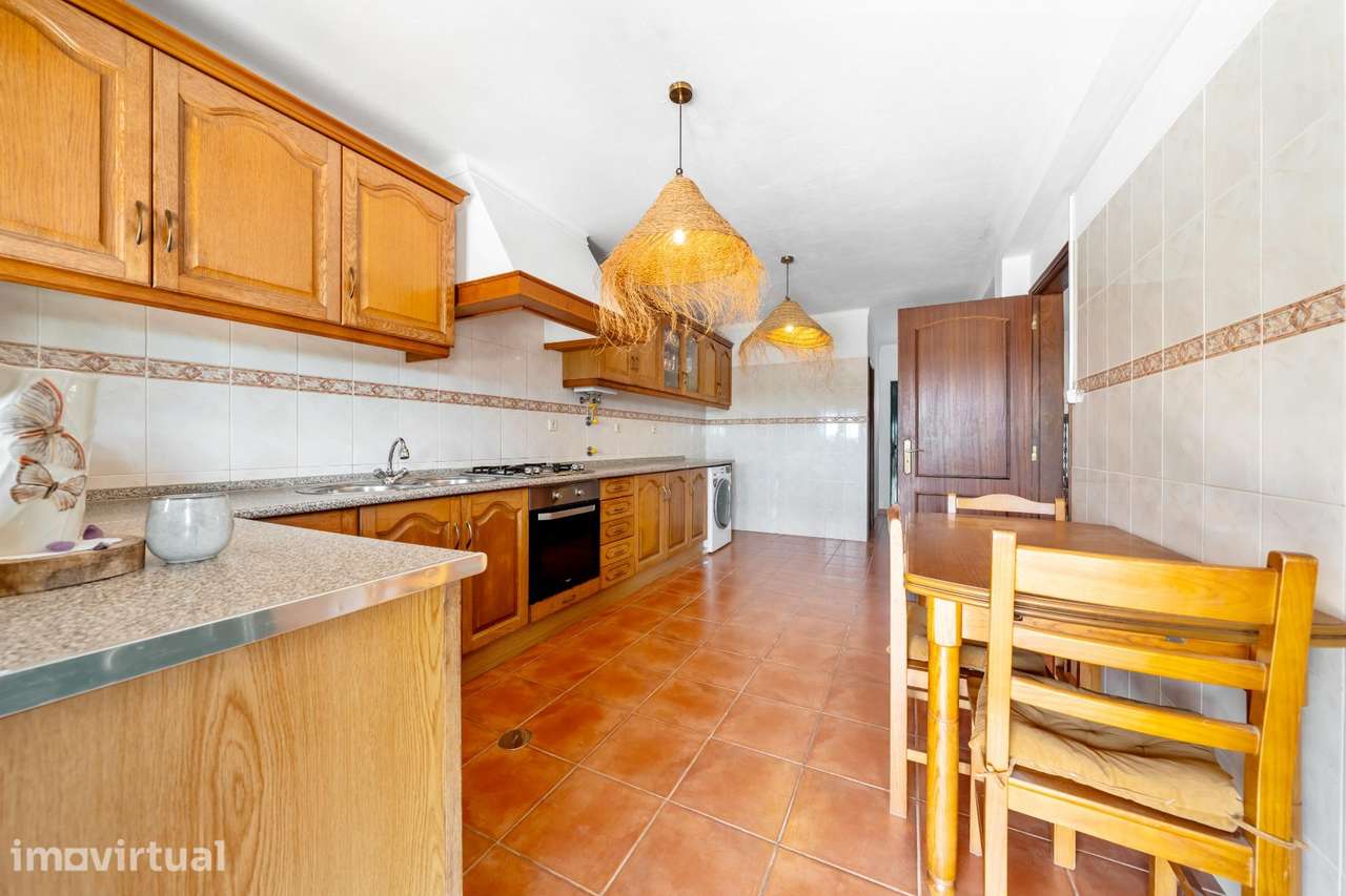 Herdade com moradia T4+1, piscina e lago - Grande imagem: 5/51