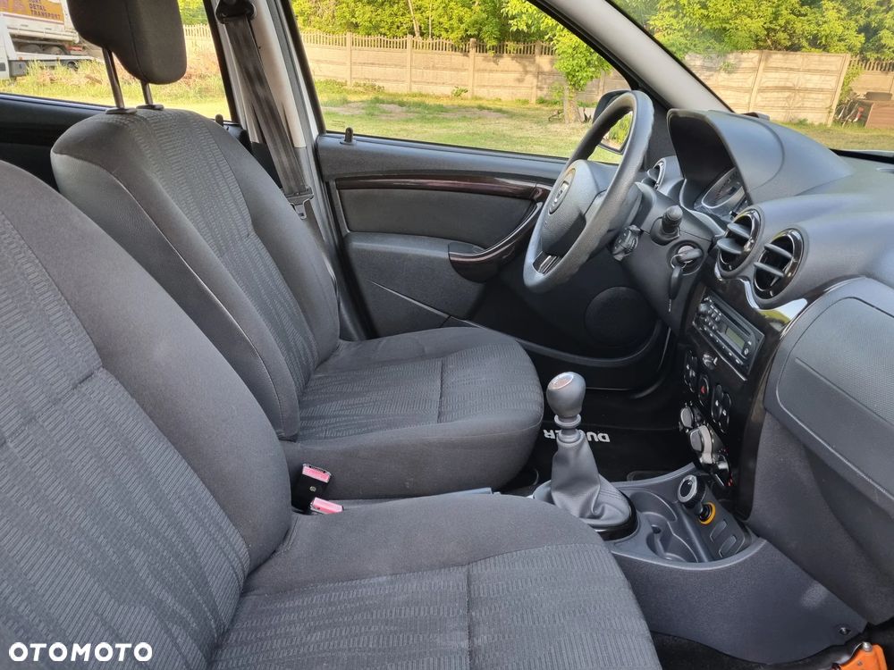 Dacia Duster 1.6 16V 105 4x4 Prestige - 29