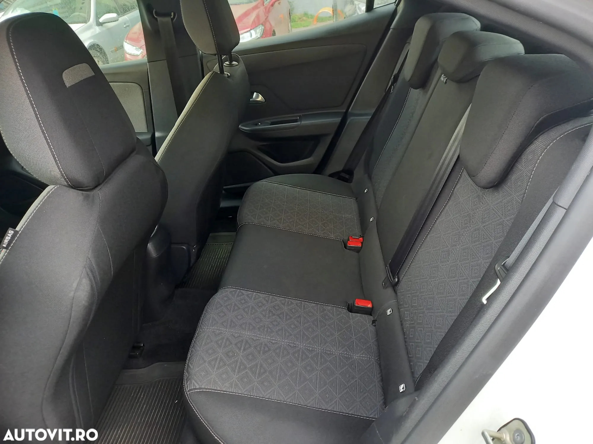Opel Mokka 1.2L Turbo Start/Stop Elegance - 26