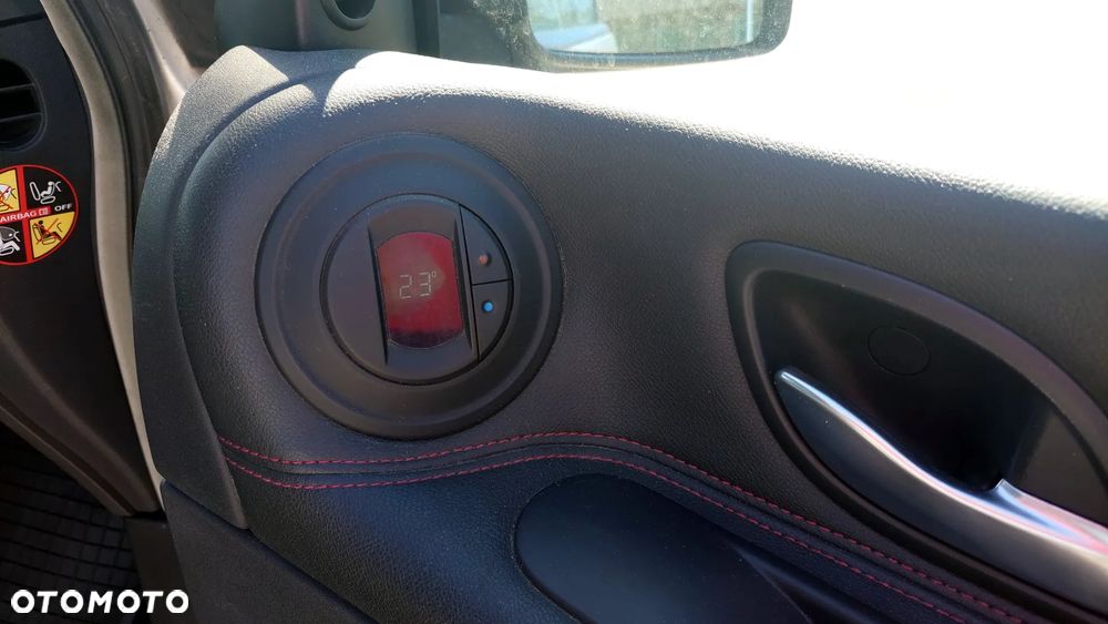 Renault Espace 2.0 dCi FAP Dynamique - 8