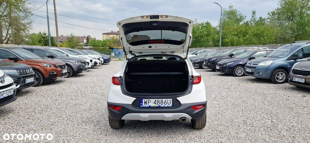 Kia Stonic - 10