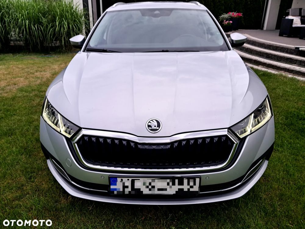 Skoda Octavia 2.0 TDI Style DSG - 3