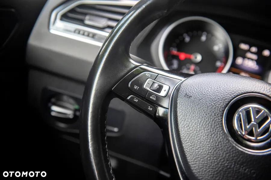 Volkswagen Tiguan 2.0 TDI 4Mot Sport&Style DSG - 17