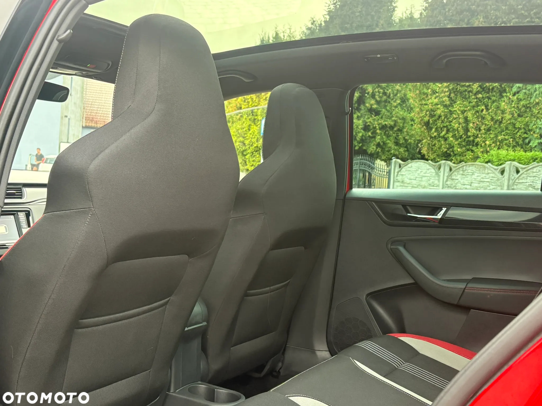Skoda RAPID Spaceback 1.6 TDI (Green tec) Monte Carlo - 10