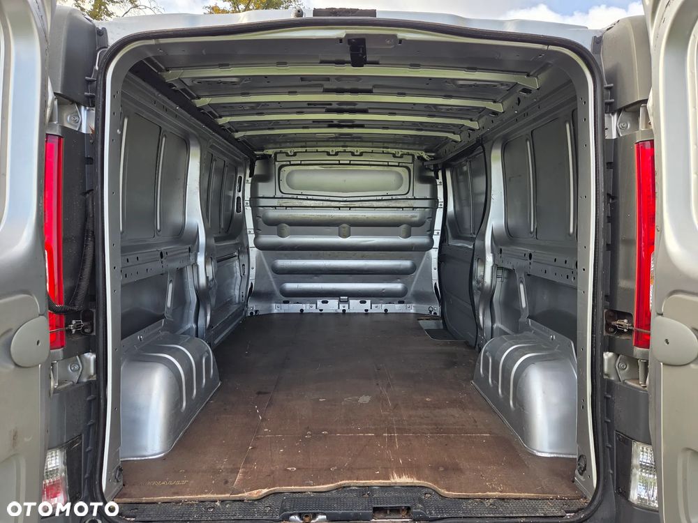 Renault Trafic Long L2H1 - 9