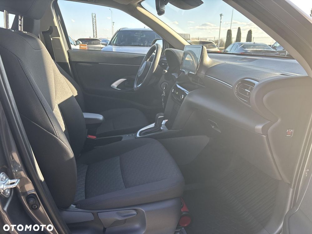 Toyota Yaris Cross Hybrid 1.5 Comfort - 16