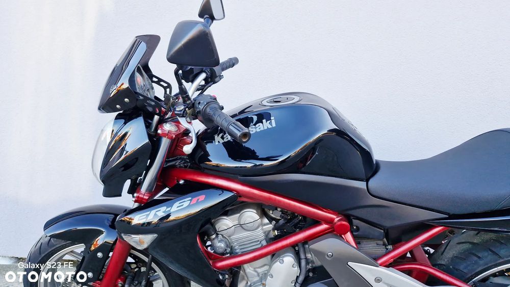 Kawasaki ER - 23