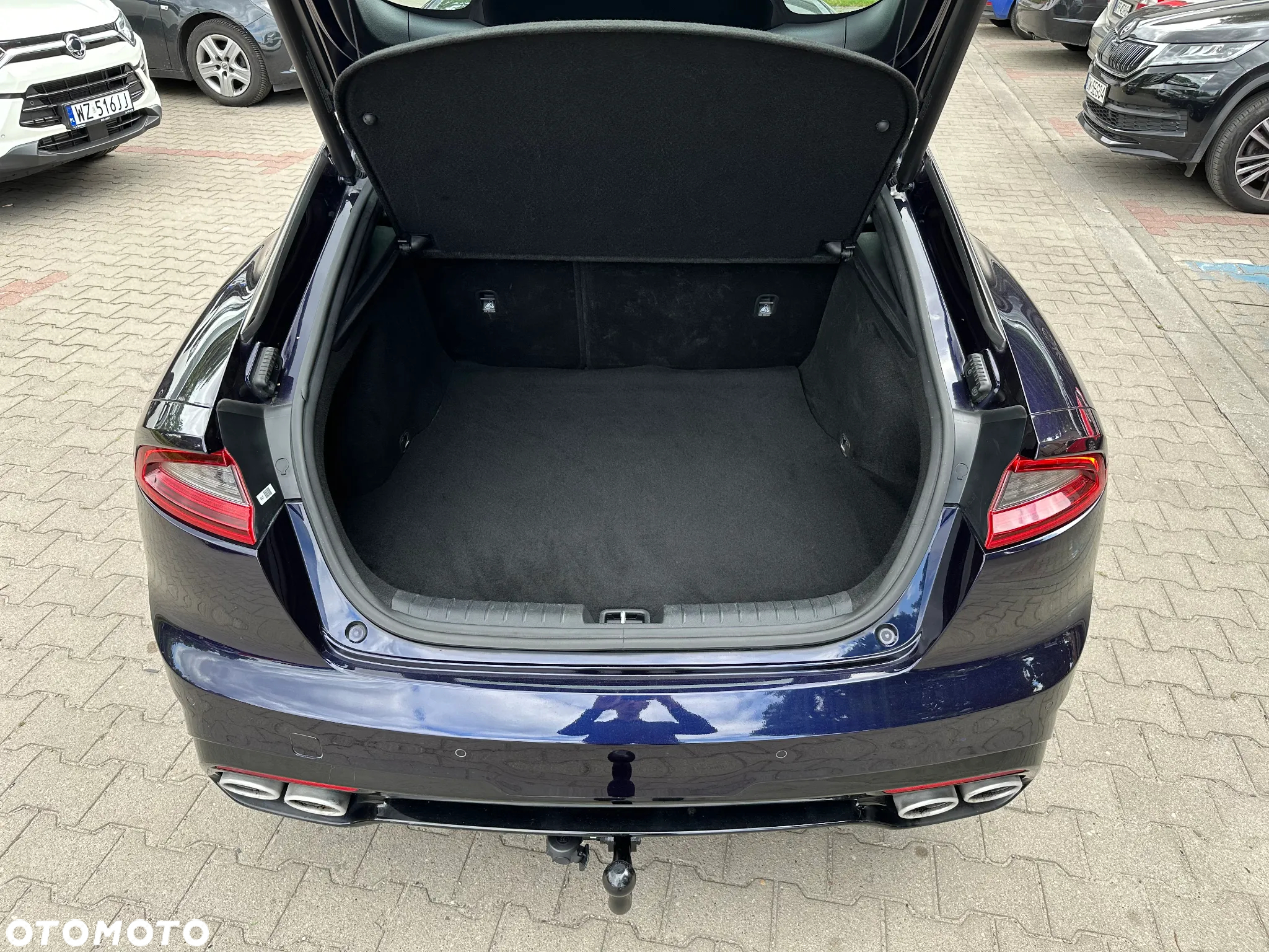 Kia Stinger 2.0 T-GDI GT Line - 8