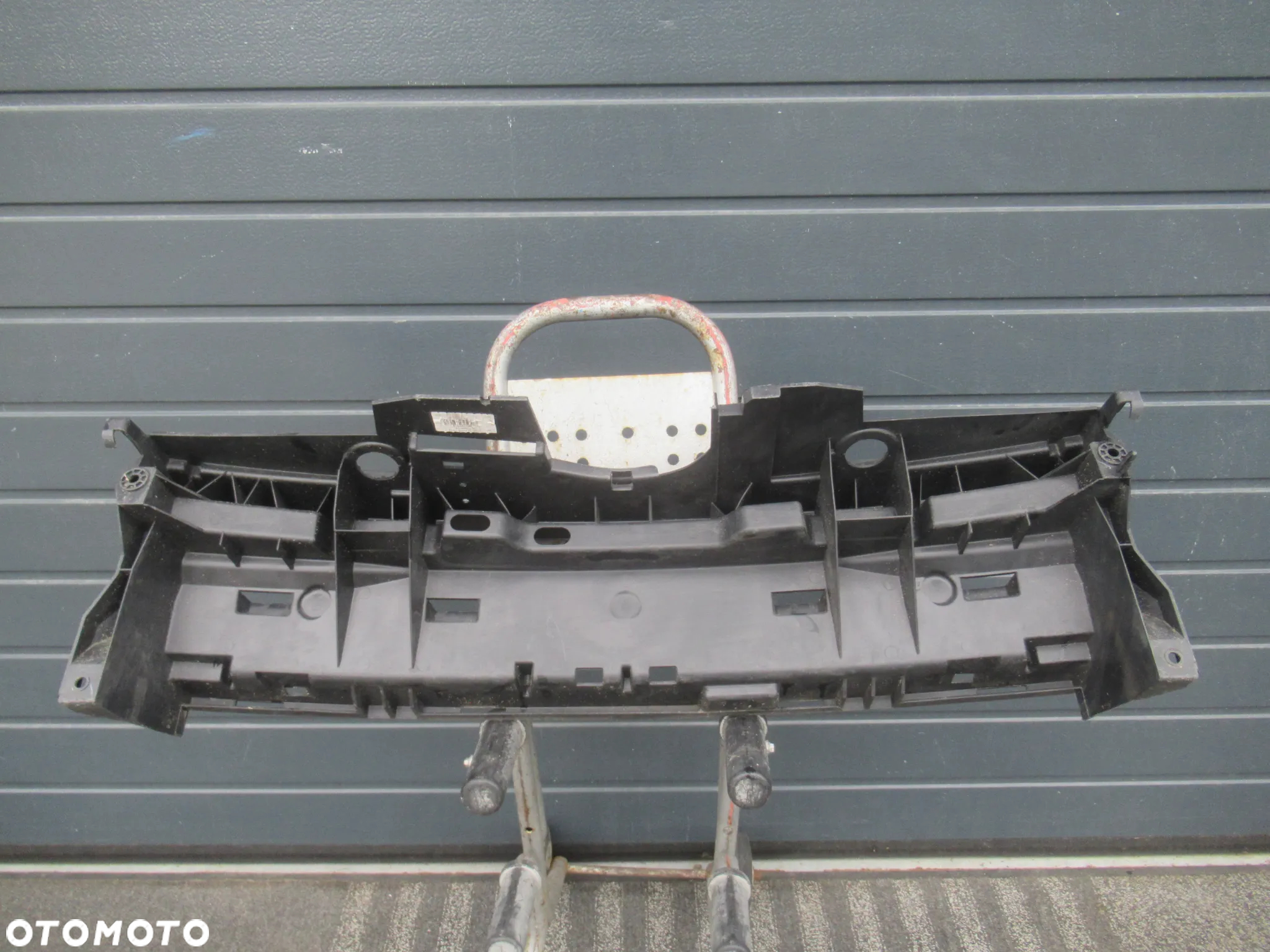 PAS PRZEDNI PRZÓD WZMOCNIENIE RENAULT KANGOO II LIFT 620129852R 2013 - 10