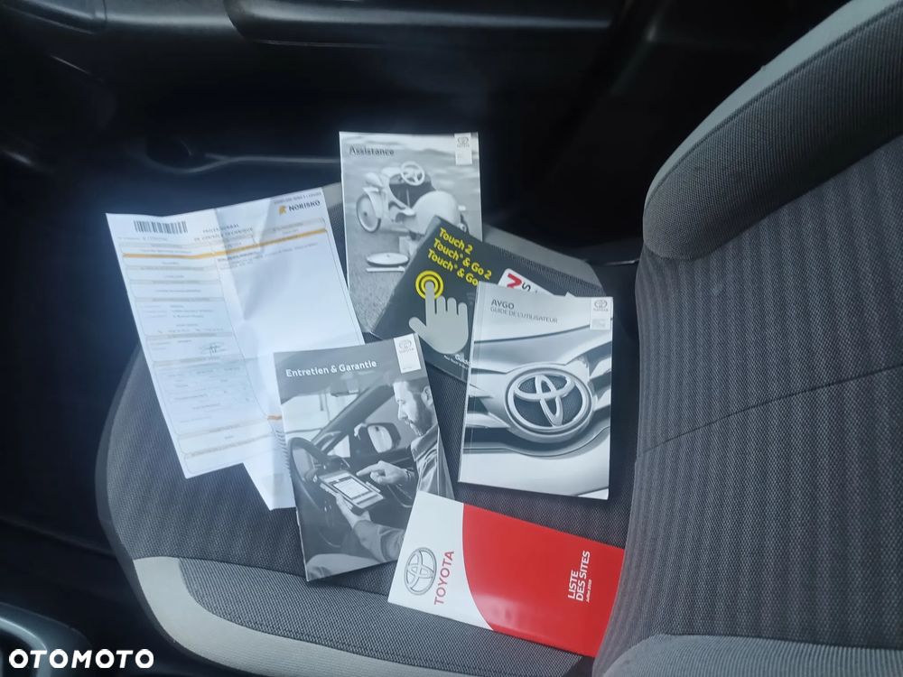Toyota Aygo 1.0 VVT-i Color Edition - 8