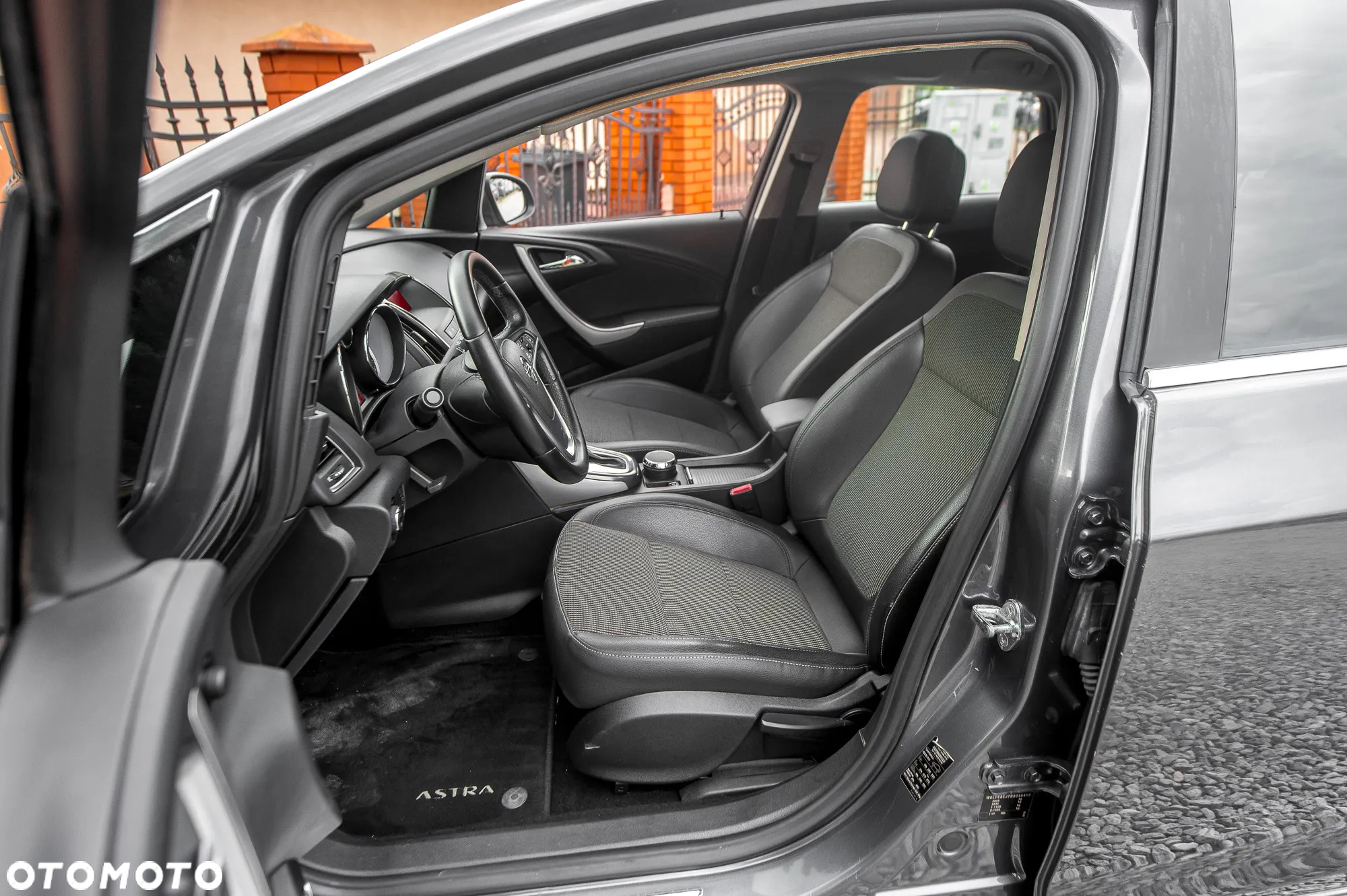 Opel Astra 1.6 Turbo Automatik Edition - 17