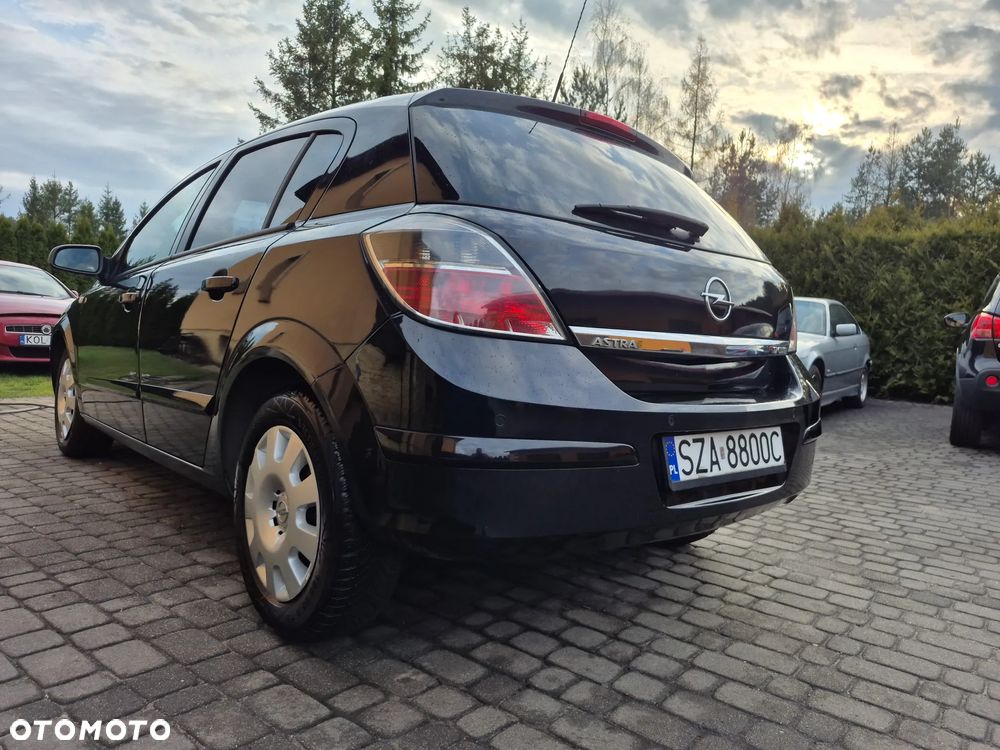 Opel Astra 1.7 CDTI Elegance - 3