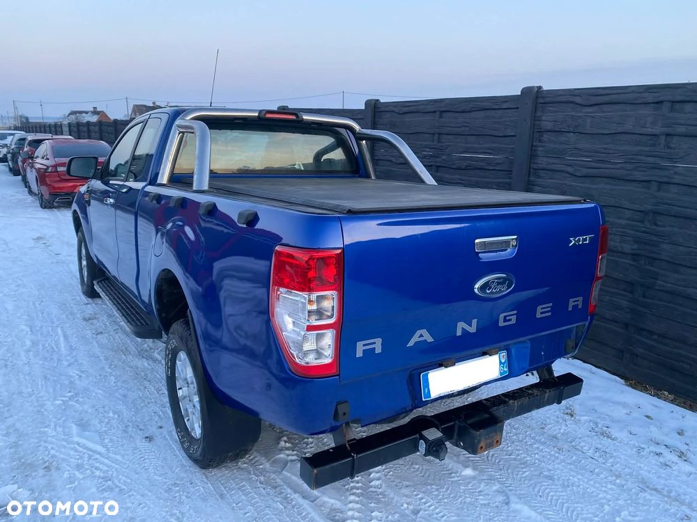 Ford Ranger XLT - 2