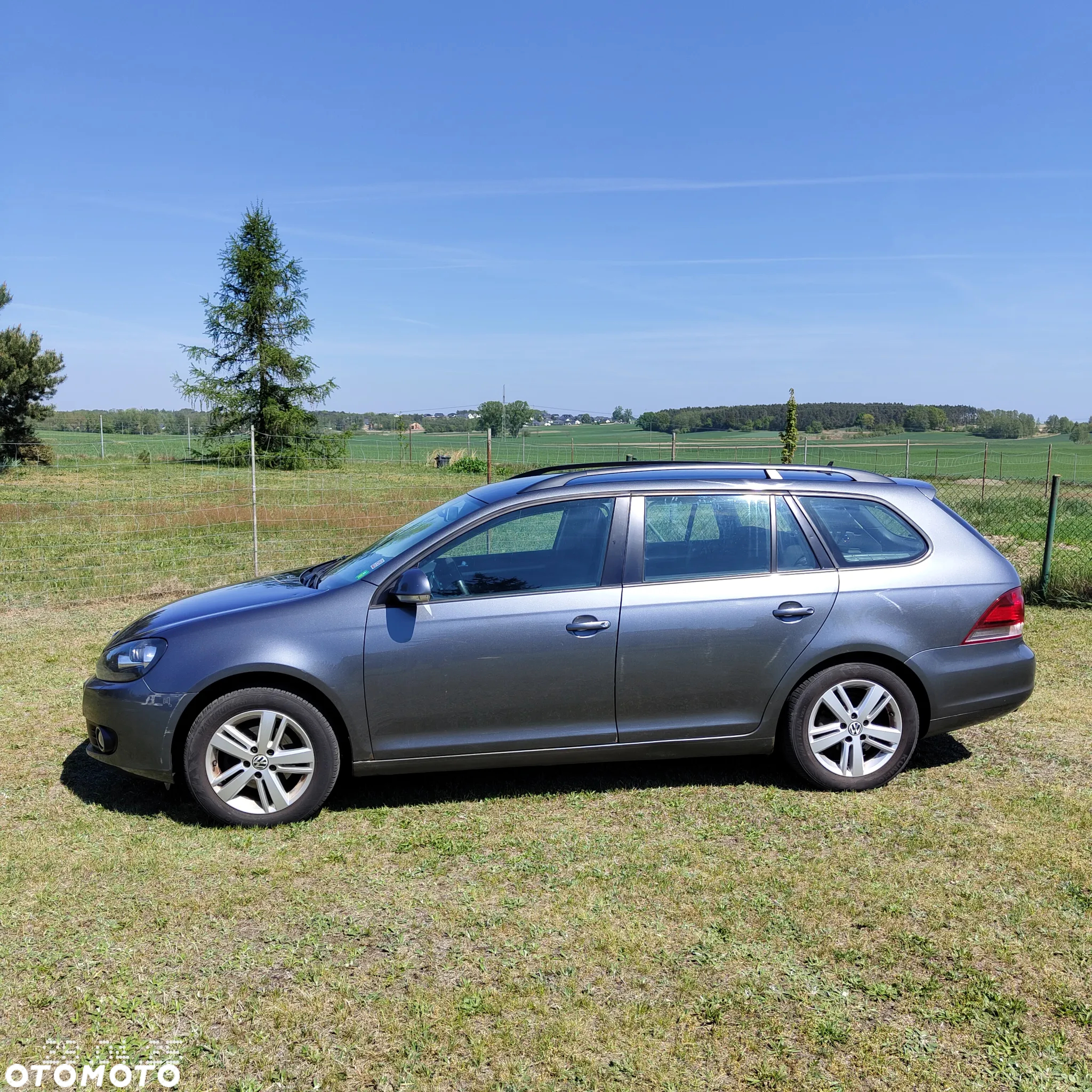 Volkswagen Golf 1.6 TDI DPF Trendline - 3