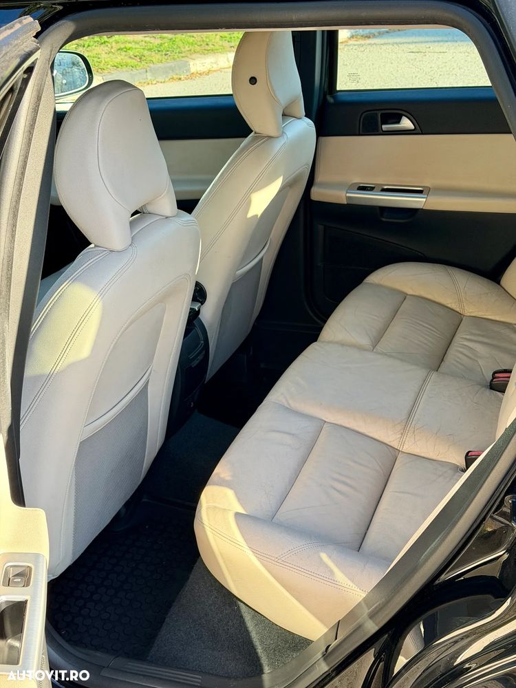 Volvo V50 - 6