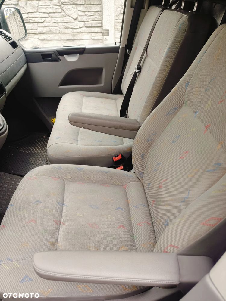 Volkswagen T5 - 20